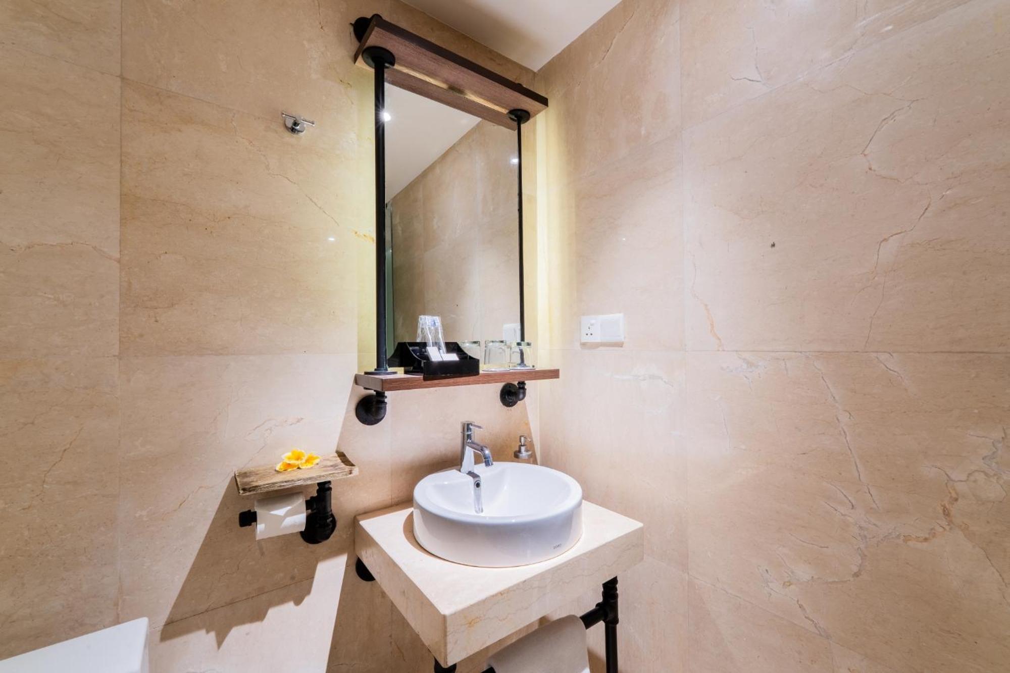 Stark Boutique Hotel And Spa Kuta Lombok Exterior foto